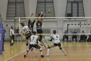 Volei feminin/ Divizia A1- Play-off: Timpul revanşei