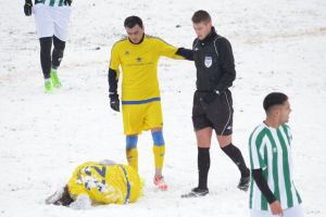 Fotbalul a îngheţat