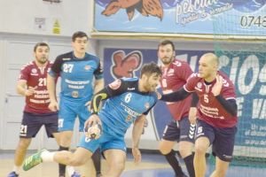 HC Vaslui-CSM Făgăraş 26-24 (15-13): Puncte importante pentru play-out