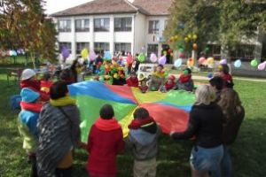 Sarcină comună: susţinerea sistemului de asistenţă socială