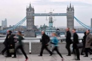 Marea Britanie: Cetatenii UE veniti in perioada de tranzitie ar putea ramane pe termen nedefinit, dar familiile nu vor fi acceptate automat