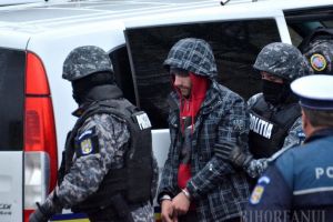 Criminalul cu ciocanul, la judecată: Sorin Rogia, trimis în faţa instanţei pentru omor calificat!