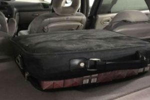 Un maramuresean a ramas fara autoturism deoarece transporta tigari de contrabanda