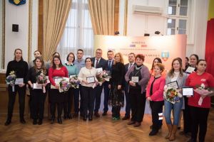 Voluntarii din domeniul social au fost premiaţi la Primăria Oradea (FOTO)