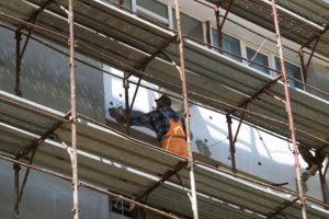 Care sunt cele 14 blocuri din Ploieşti propuse pentru reabilitare termică din fonduri UE