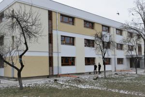 FOTO. Investiţie de peste 3 milioane de lei la Liceul “Johann Ettinger”. Lucrările avansează rapid