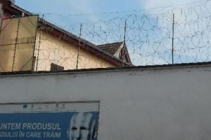 Bărbat condamnat pentru ultraj, trimis după gratii!