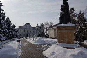 Prognoza meteo pentru acest weekend! Temperaturile trec pe plus