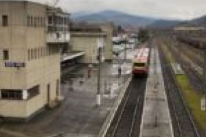 Primarul Nelu Popa i-a cerut premierului Dăncilă ruinele CFR din Reşiţa!