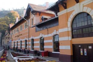 Peste 2.500 de locuitori din Sadu au rămas fără apă