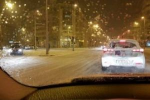 Zapada de martie a acoperit orasul: Reactia baimarenilor (VIDEO)