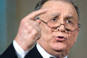 Ion Iliescu împlineşte 88 de ani! CINE l-a FELICITAT şi care este STAREA lui de SĂNĂTATE