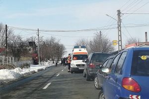 Accident rutier la intrare in localitatea Valea Dacilor, judetul Constanta. Medicii, la fata locului  