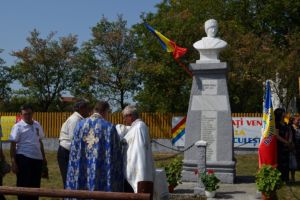 Preotul din Ianculeşti, cuvinte dure la adresa primarului din Carei: ,,Să vină ungurul să-şi ia capela”