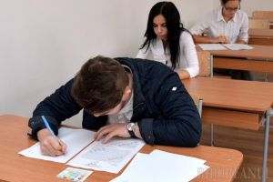 Peste 5.100 de elevi bihoreni vor simula examenele din cadrul Evaluării Naţionale