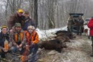 Primar controversat pe Facebook… pentru pasiunile sale