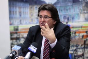 Robu: Eu sunt cel mai tare organism de presa din Timisoara. Jurnalistii au parasit conferinta 