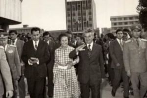 UNDE au AJUNS BIJUTERIILE cuplului CEAUȘESCU? CEASURILE lui Nicu şi BROȘELE Elenei, o COMOARĂ pierdută