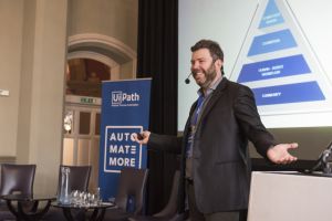 Startup-ul UiPath fondat de 2 români atrage o nouă finanţare, 120 de milioane de dolari. Valoarea companiei sare de 1 miliard de dolari