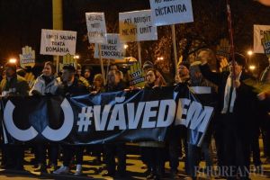 Oradea Civică 2.0: Protestatarii din Asociaţia Oradea Civică s-au rupt în două