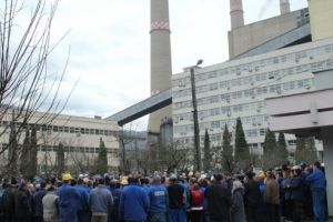 Nistor şi Moloţ sunt aşteptaţi la Mintia. Sindicaliştii vor să le demonstreze liderilor partidelor aflate la guvernare că oficialii îi mint atunci când spun că nu există soluţii pentru termocentrală
