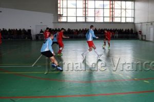 Primăria Panciu conduce în clasamentul „Cupei Oraşului Panciu la Minifotbal de Sală”