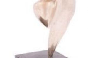 „Licitaţia de Mărţişor II – Pictură şi sculptură”: Sculptură de Guguianu, vândută cu 600 de euro