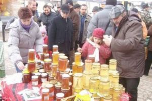 Apicultorii vasluieni, invitaţi la Târgul Naţional al Mierii