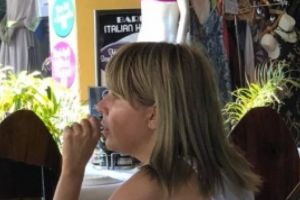 Reacţie de milioane a Elenei Udrea, după apariţia pozelor cu ea şi cu Alina Bica, în Costa Rica: 'Dacă ştiam, puneam eu poze şi din cabinetul ginecologului'