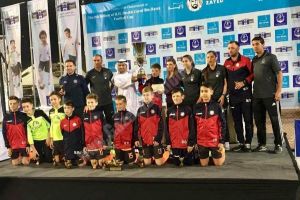 Kinder…Surprise! Micii fotbalişti au dominat în Emirate!