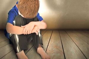 Detenţie pe viaţă pentru pedofili – Proiect de lege depus la Parlament