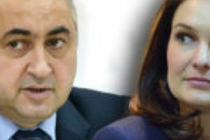 Moţiune simplă împotriva lui Valentin Popa. „Educaţi România, nu o pesedizaţi!”