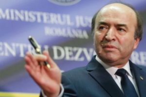 Liviu Dragnea, mesaj FERM de susţinere pentru Tudorel Toader: Am citit raportul, nu poate fi combatut