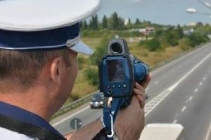 Şofer din Mureş, prins de Poliţie cu 197 de kilometri/oră!