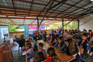 Peste 20.000 de elevi participa la concursul Scoala Zero Waste