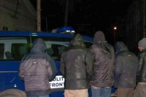 Aproape 100 de persoane au incercat, in septembrie 2017, sa intre ilegal in Romania. Primele condamnari