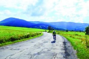 După turul bisericilor fortificate, ciclo-bibliotecarii vor explora Dobrogea pe două roţi