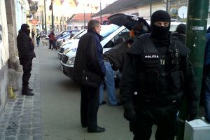 Percheziţii şi la Braşov într-un dosar de evaziune fiscală cu piese auto