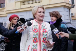 Haideţi să haidem!