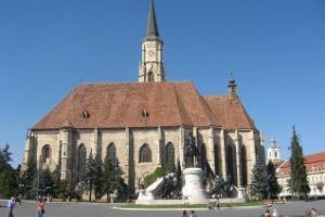 PAROHIA ROMANO CATOLICĂ SF. MIHAIL ÎNCEPE IMPLEMENTAREA PROIECTULUI DE REABILITARE A BISERICII ROMANO CATOLICE SF. MIHAIL DIN CLUJ - NAPOCA
