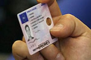 Candidaţii care n-au dat proba practică pentru permis din cauza vremii, reprogramaţi