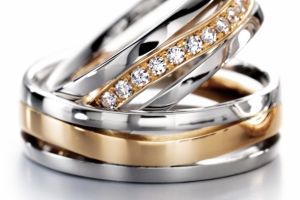 Bijuteriile din platină, aur şi argint se vor scumpi din a doua parte a anului