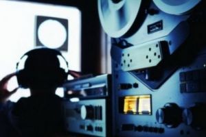 Nu se mai pot utiliza mandatele de interceptare bazate pe legea siguranţei naţionale. Decizie a Curţii Constituţionale