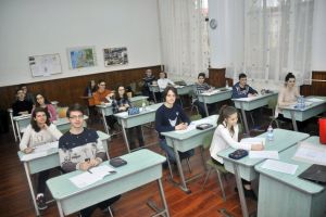 Și Matematica a dat fiori la Simulare: De la testare au chiulit 344 de candidaţi