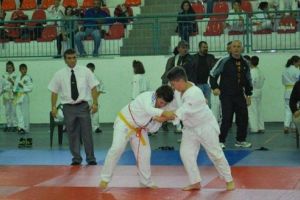 Două titluri şi nouă medalii pentru judoka deveni la Naţionalele de juniori