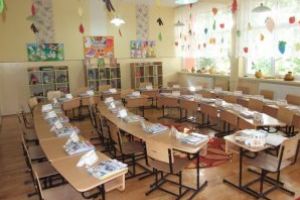 Înscrierea în învăţământul primar: începe completarea şi validarea cererilor-tip de înscriere