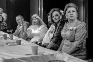 De 8 Martie, doamnele si domnisoarele au intrarea libera la teatru