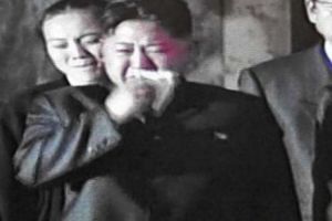 Fratele lui KIM JONG-UN, ASASINAT cu o substanţă considerată ARMĂ de DISTRUGERE ÎN MASĂ. SUA, la un pas de RĂZBOIUL FINAL