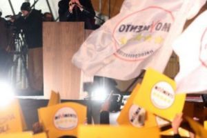 TINERII diin ITALIA s-au RĂZVRĂTIT la VOT. Foto în articol