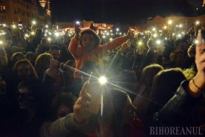 Ieşiţi în stradă!